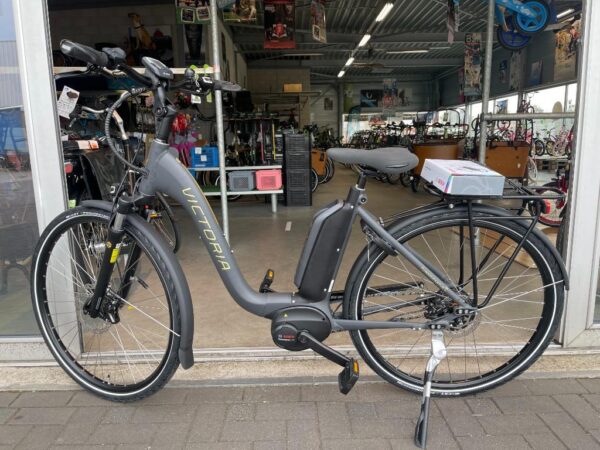 Kieler Manufaktur E Bike Bosch 500 Test E MANUFAKTUR 9.4 E TREKKING E BIKE BOSCH PERFORMANCE 500W ACCU TRAPLOZE